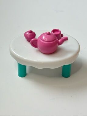 Peppa Pig Treehouse and George's Fort Playset Table With Tea Set Replacement